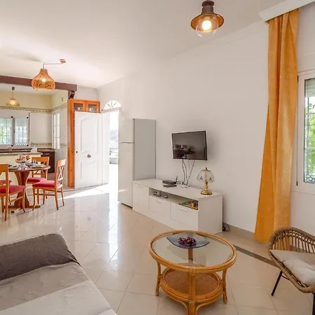 Lovely In - Malaga With Kitchen Tatil Evi