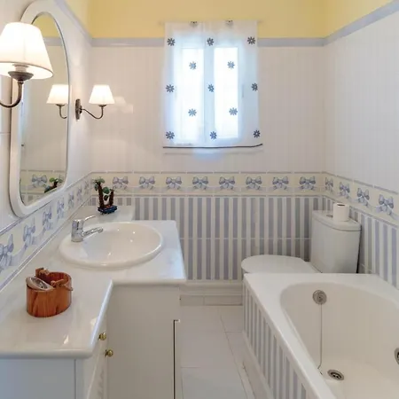 Lovely In - Malaga With Kitchen *